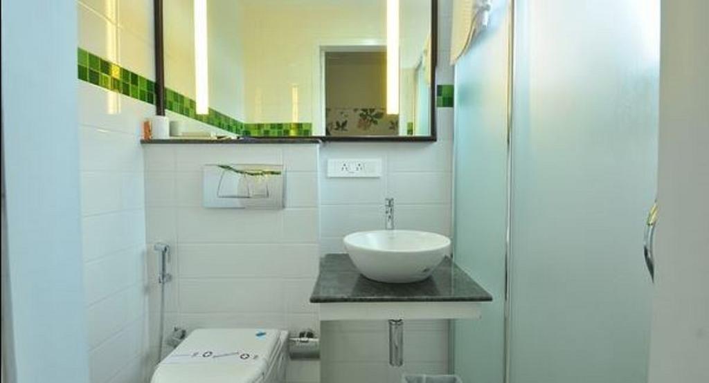 Bth Sarovaram Kochi Chambre photo