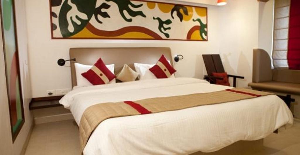 Bth Sarovaram Kochi Extérieur photo