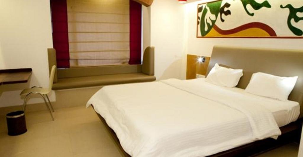 Bth Sarovaram Kochi Extérieur photo