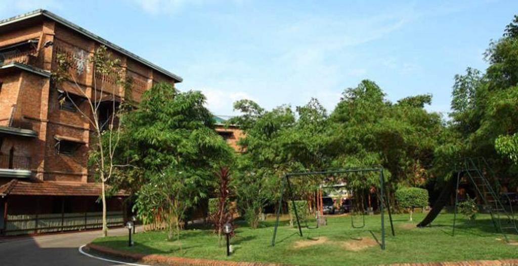 Bth Sarovaram Kochi Extérieur photo