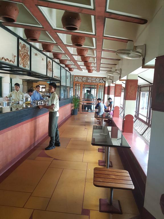 Bth Sarovaram Kochi Extérieur photo
