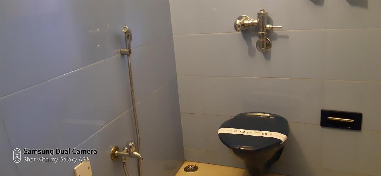 Bth Sarovaram Kochi Extérieur photo