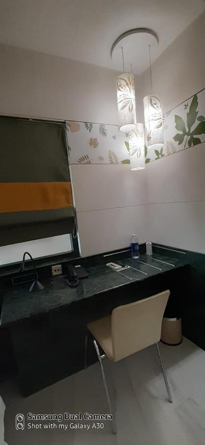 Bth Sarovaram Kochi Extérieur photo